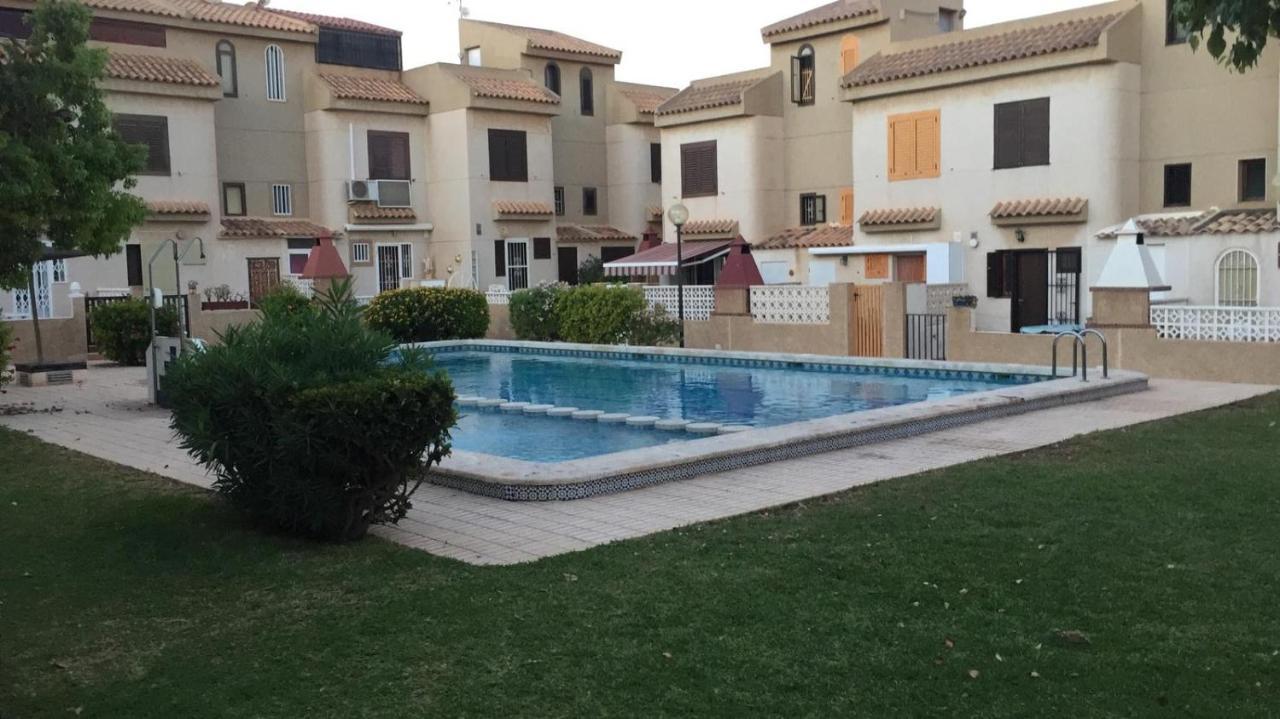 Despertar En Torrevieja Villa Esterno foto